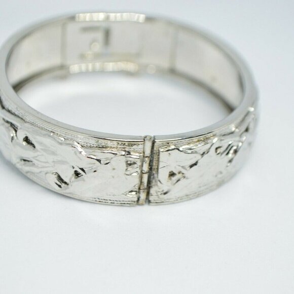 Silver Tone Floral Calla Lily Embossed Bangle - Picture 4 of 7